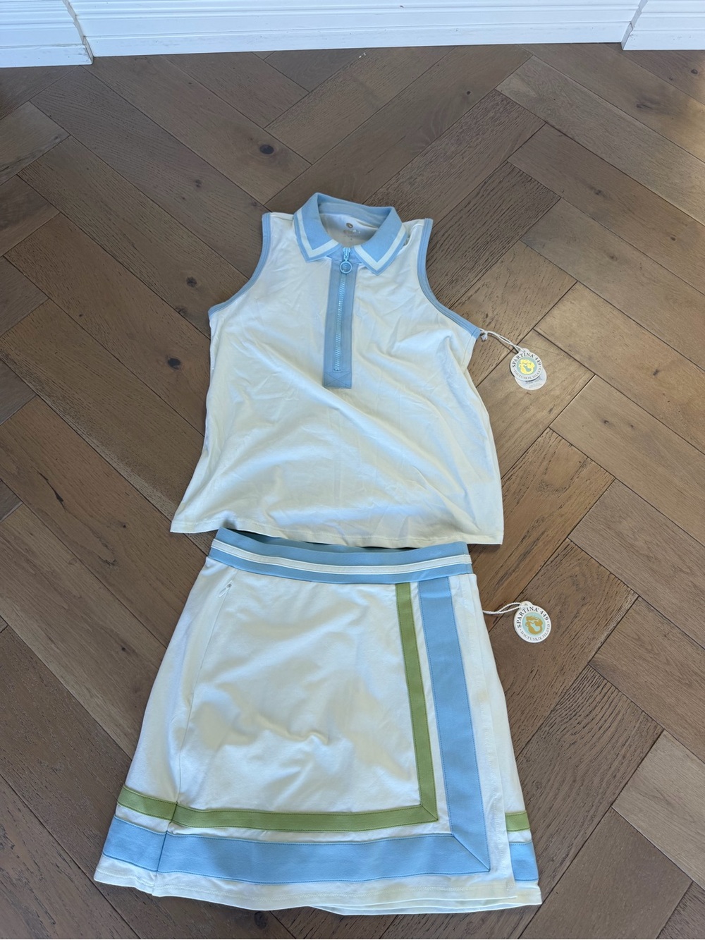 Spartina 449 Floral White Tennis Skort & Polo Set - Picture 4 of 12